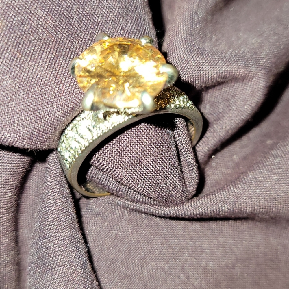 Costume rings - Picture 2 of 8